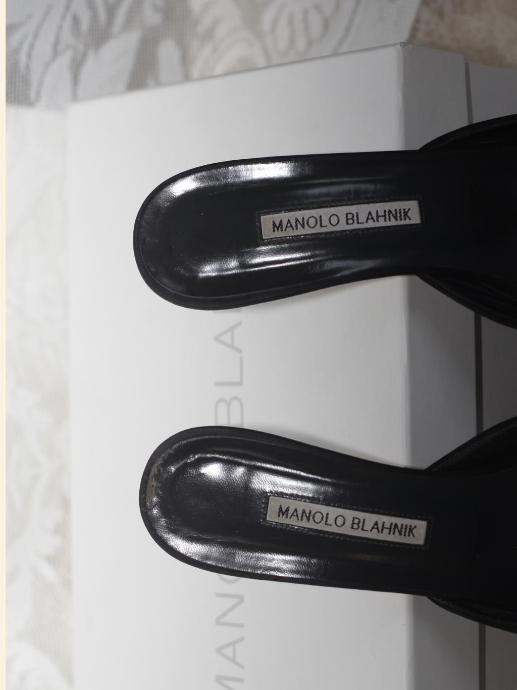 Manolo Blahnik Maysale Buckle Heel 50mm in Black - Size 40