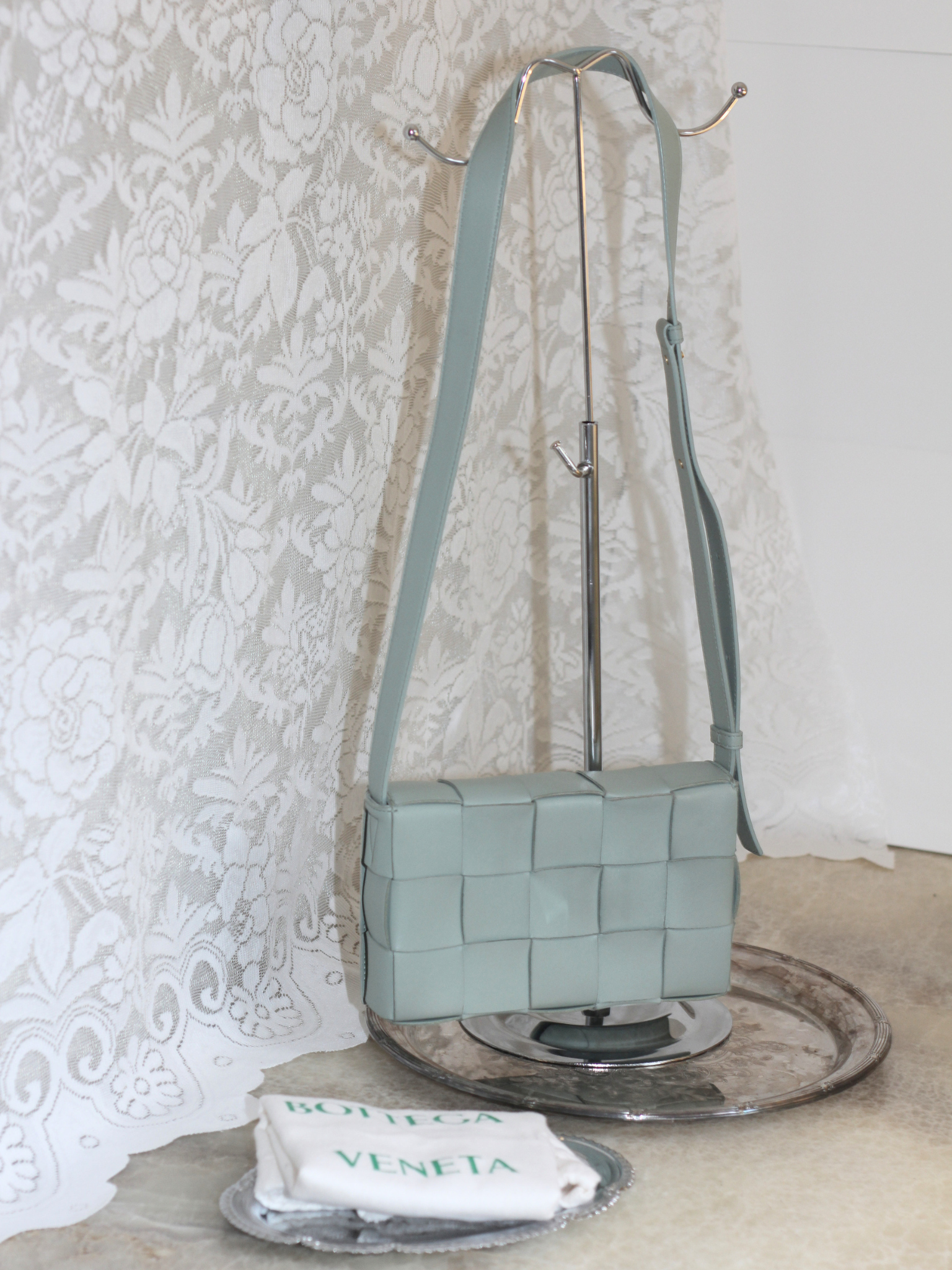 Bottega Veneta Calfskin Intreccio Cassette Bag in Teal Washed