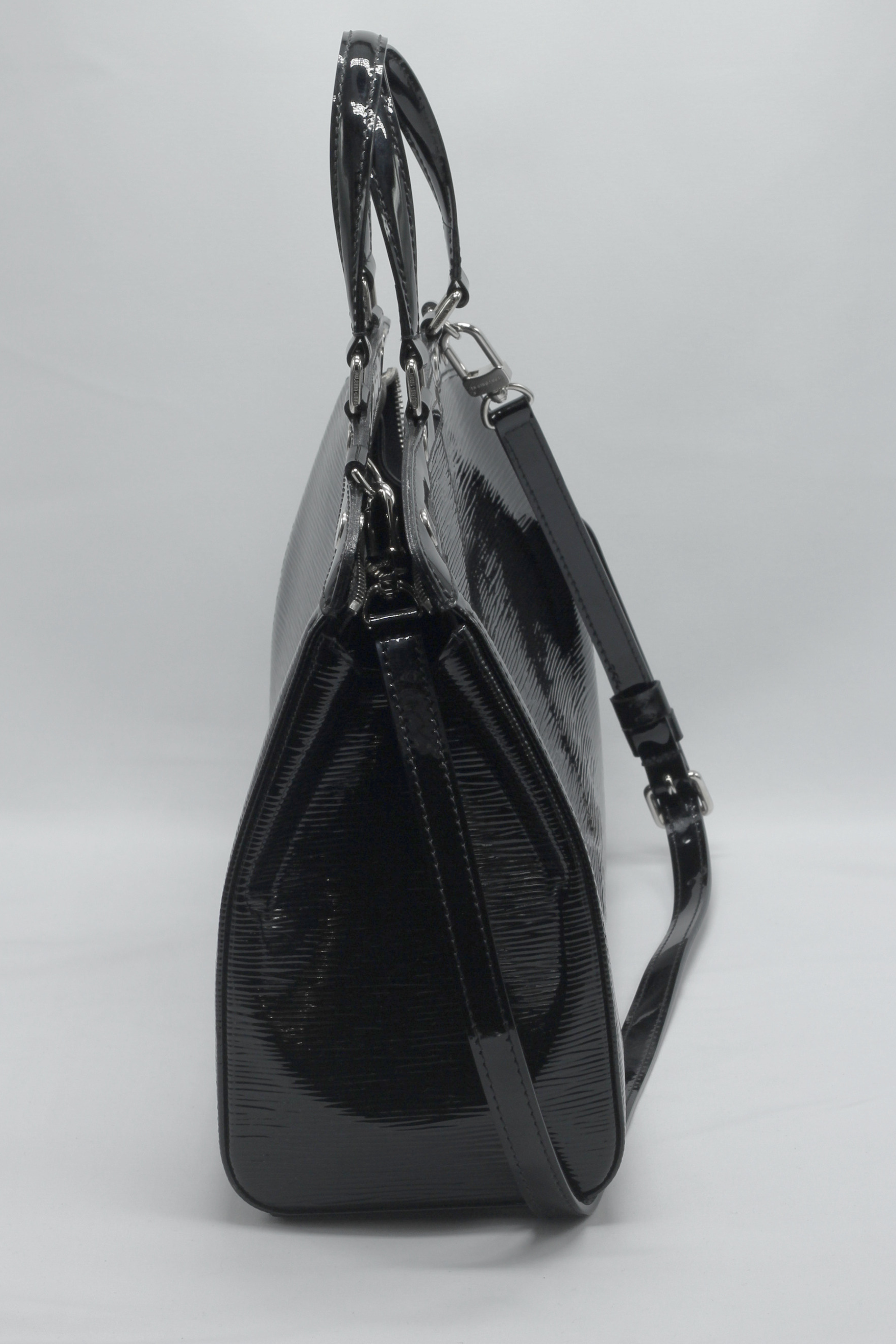 Louis Vuitton Brea MM Electric Epi Leather Bag - Noir (Black)