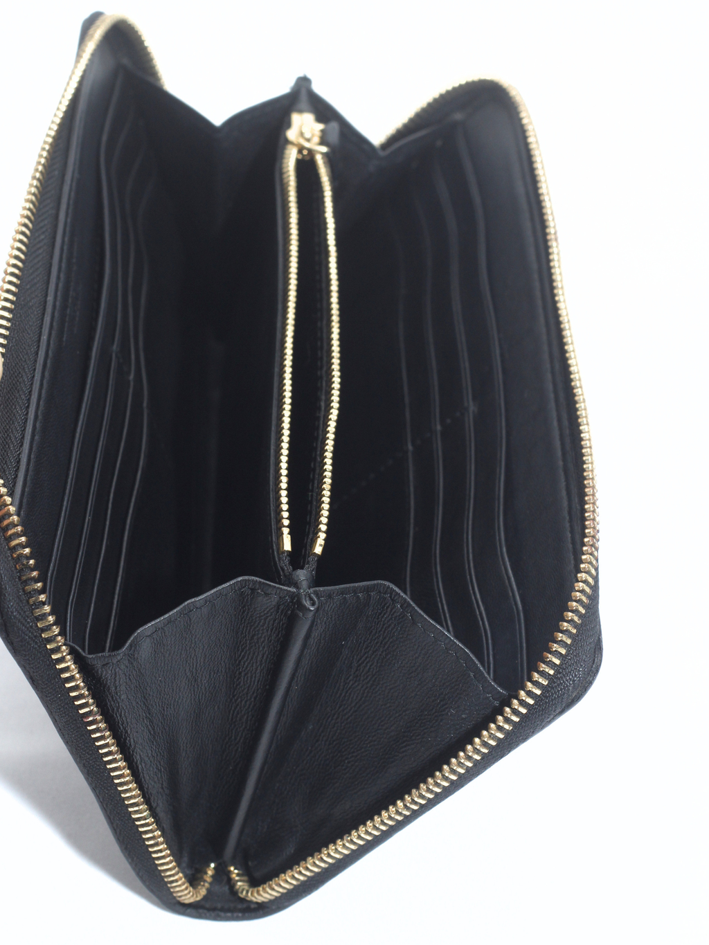 Alexander McQueen Grained Leather Zip-Around Wallet – Black
