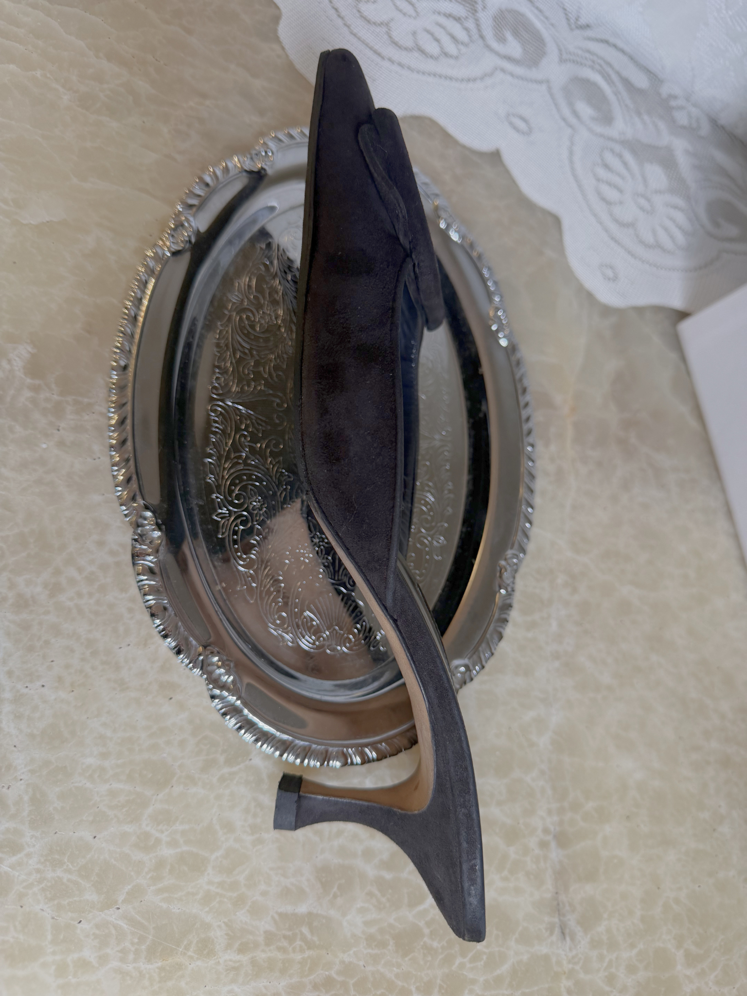 Manolo Blahnik Maysale Buckle Heel 50mm in Black - Size 40