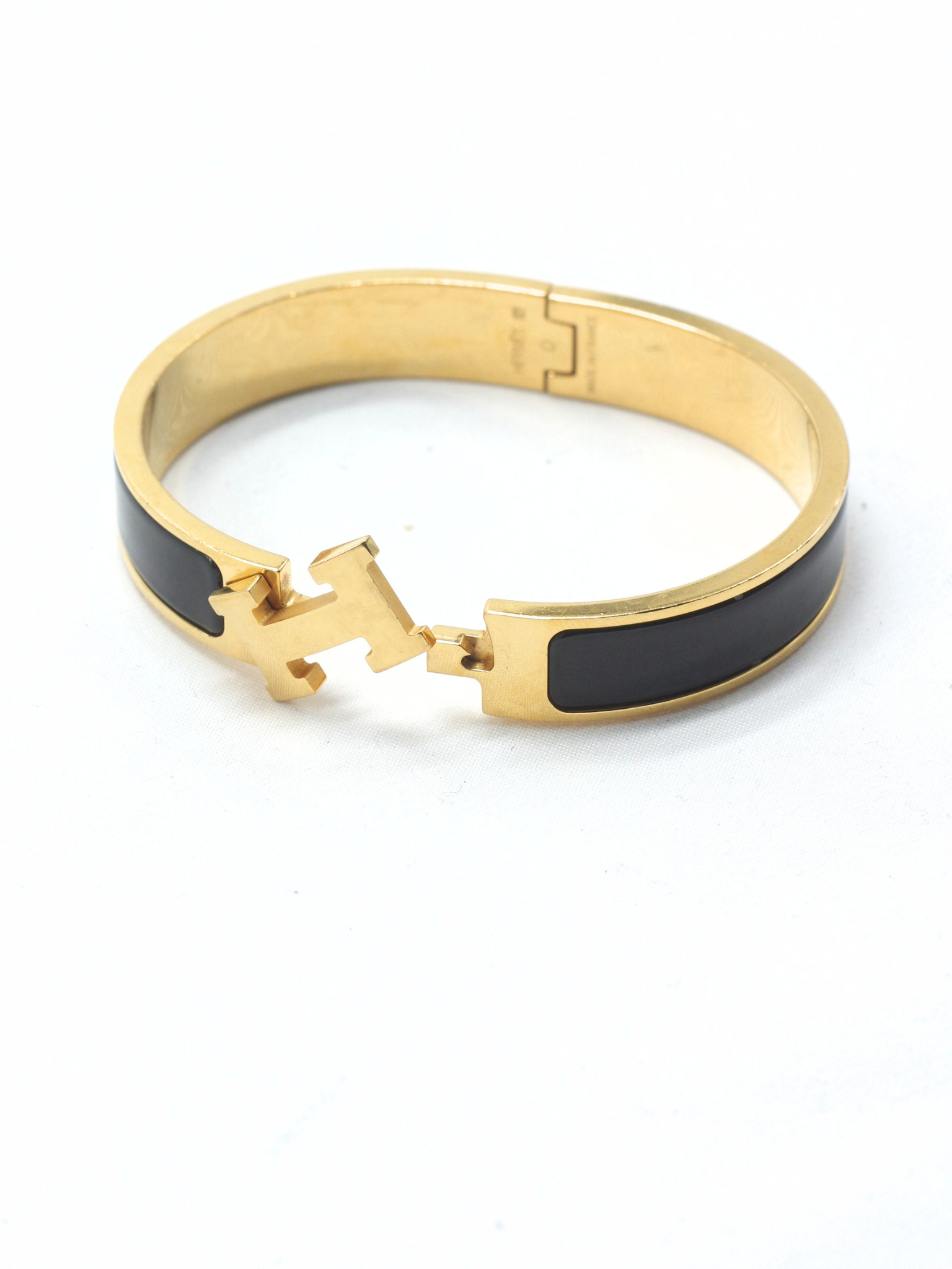 Hermès Clic H PM Bracelet – Black Enamel & Gold-Plated Hardware