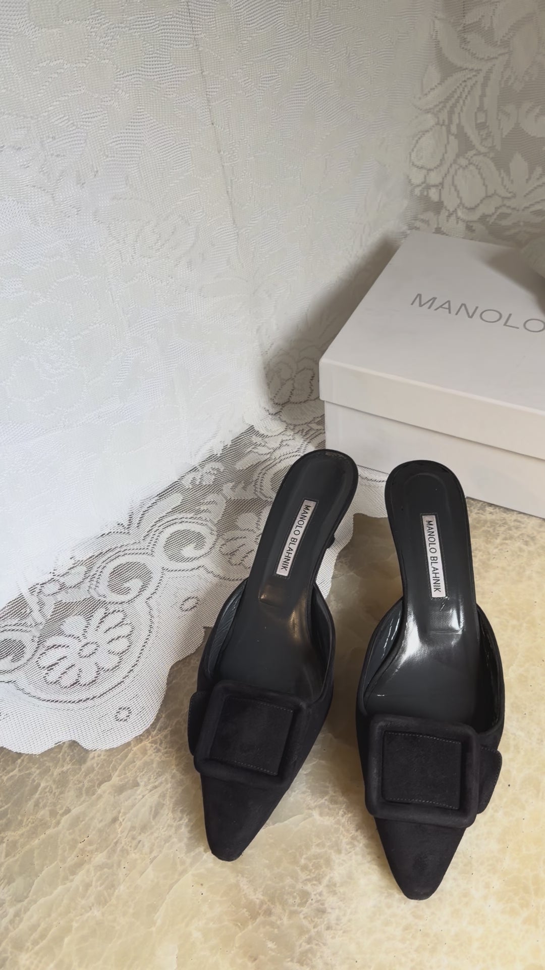 Manolo Blahnik Maysale Buckle Heel 50mm in Black - Size 40